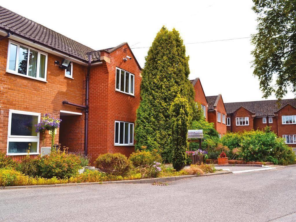 Woodside Hotel, Kenilworth - Warwick Bagian luar foto